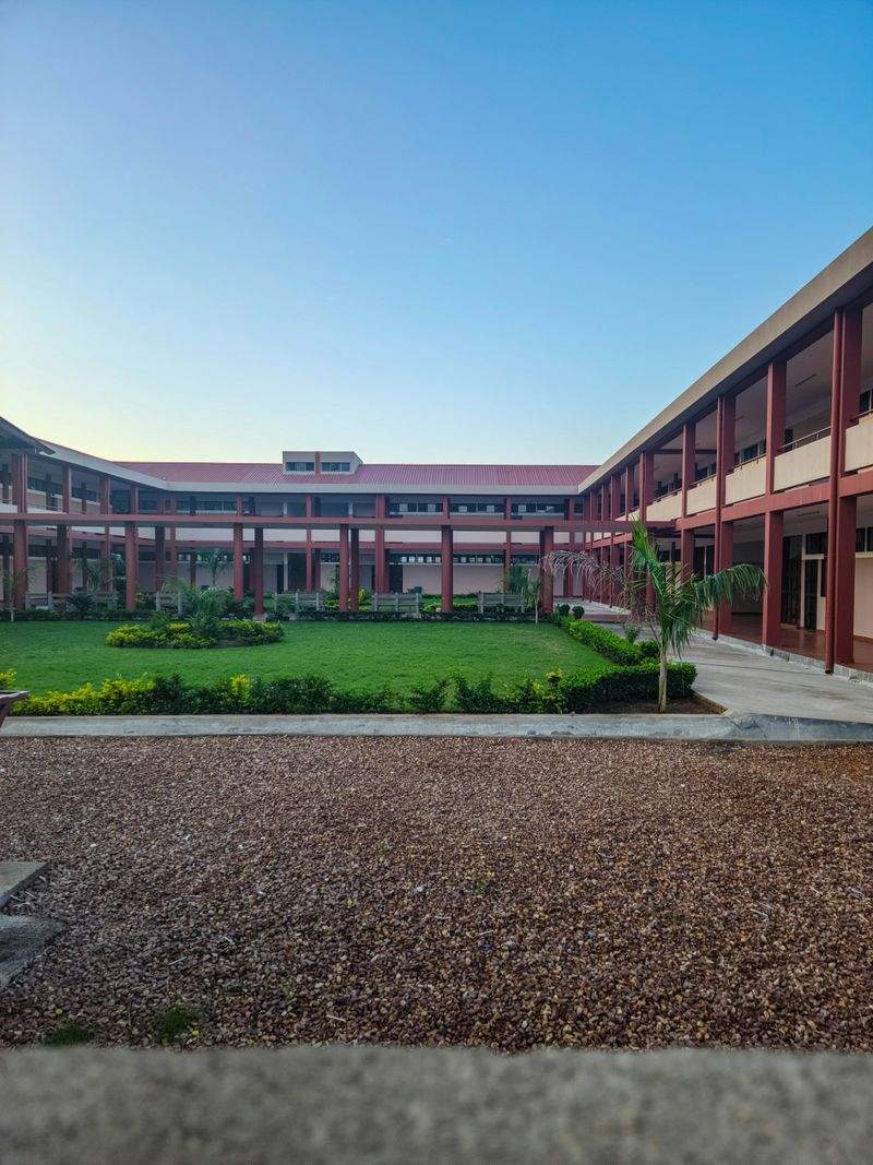 Colegio Horizonte Mediterráneo 1